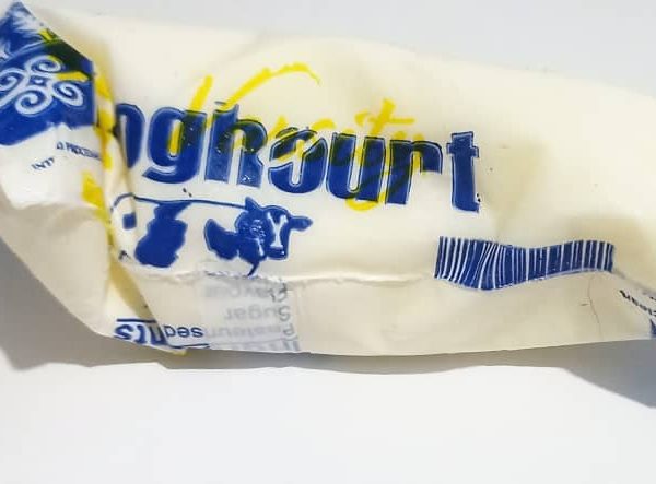 VANILLA FLAVOURED YOGHOURT