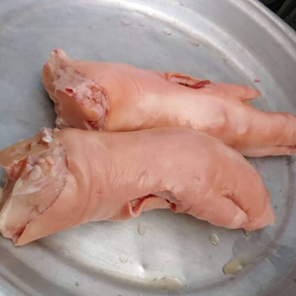 ABOUT 250g SALTED PIG FEET